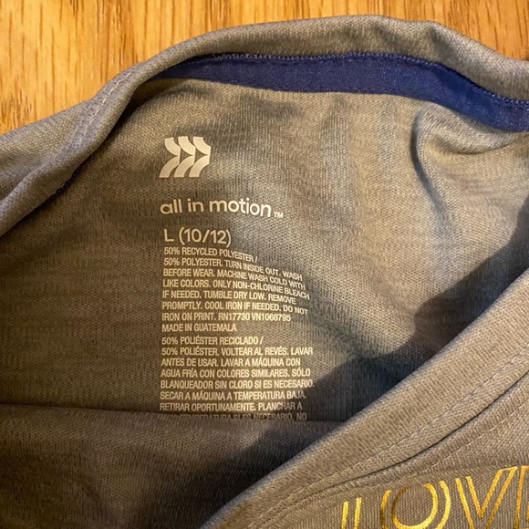 All in motion T Shirt - Picture 2 of 2